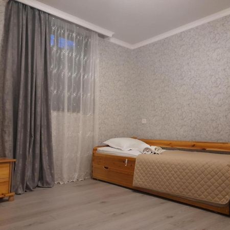 Gest House Mariami Hotel Telavi Exterior photo