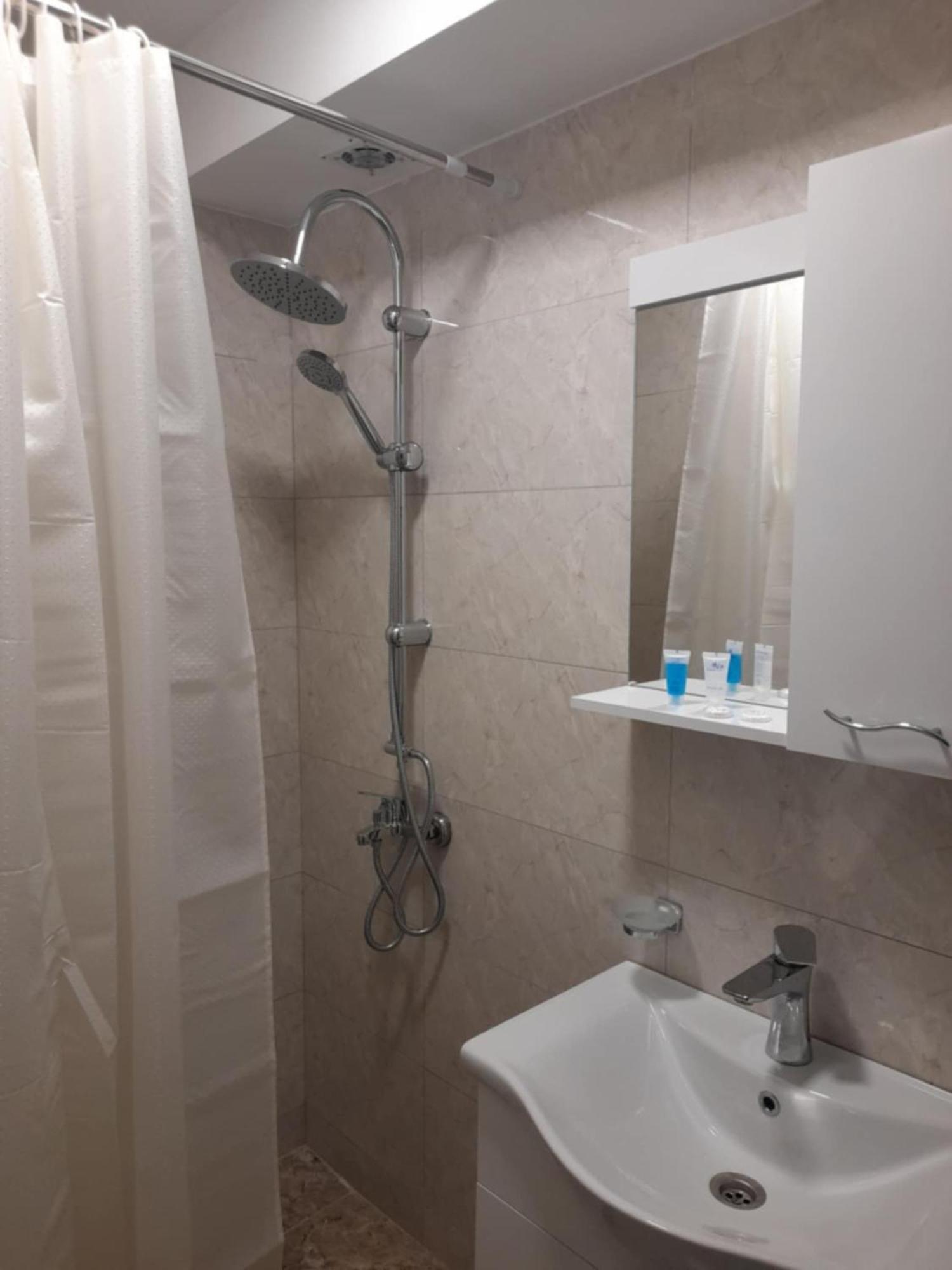 Gest House Mariami Hotel Telavi Exterior photo